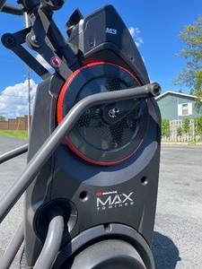 lot 3 image: Fully Working Like-New BOWFLEX Max Trainer M5