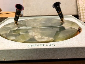 lot 391 image: NOS Vintage Sheaffers & Park Sheridan Pen Holder & Notepad wPen