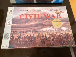 lot 395 image: New or Like-New Large Vintage American Heritage Board Games - Civil War & Broadside