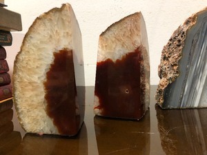 lot 405 image: 3 Matching Sets of Large Geode  Agate Bookends