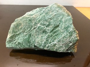 lot 411 image: Large Chunk of Natural Jade