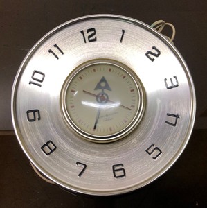 lot 416 image: Mid Century 1950s era GE Telechron Kitchen Wall Clock