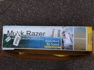 lot 42 image: Muk Razer (Muck & Weed Lake Roto Rake 24)
