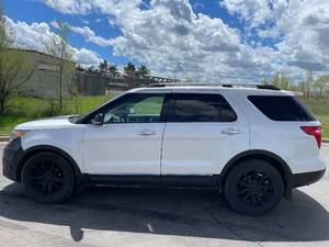 2011 Ford Explorer XLT - AWD