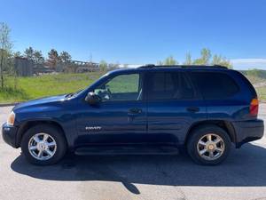 2004 GMC Envoy SLE - 4X4 - 2 OWNERS