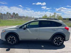 2014 Subaru XV Crosstrek 2.0I Premium - AWD - 2 OWNERS