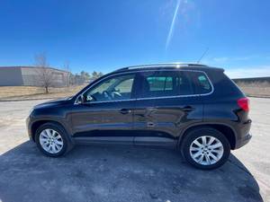 2010 Volkswagen Tiguan SE 4Motion - AWD