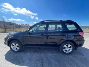 2013 Subaru Forester 2.5X - AWD - 2 OWNERS
