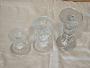 lot 44 image: Littala Finland Festivo Glass Candlesticks