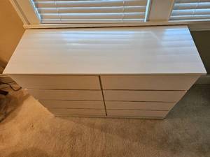 lot 85 image: White Minimalist Bedroom Dresser