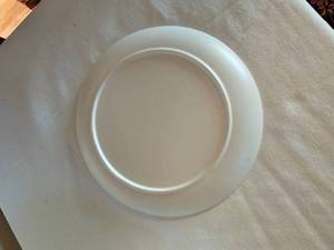 lot 55 image: Vintage USA Ceramic Fondue Plates
