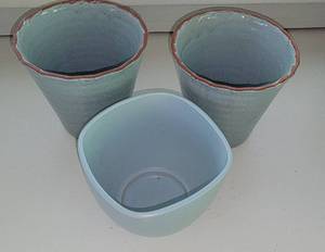 lot 94 image: Sweet Robins Egg Blue Planter Trio