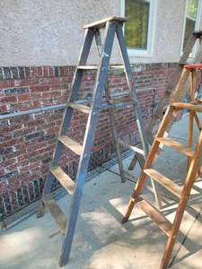 lot 137 image: Vintage Wood Painters Ladder Collection (3)