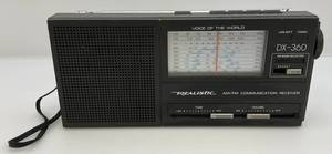 lot 48 image: Vintage Realistic Brand DX-360 AmFm Communication Reveiver (WORKS GREAT)