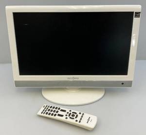 lot 141 image: Insignia 18 TV With Remote (WORKS)
