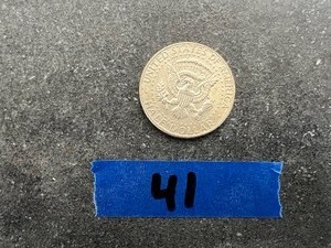 1964 KENNEDY HALF DOLLAR 90% SILVER
