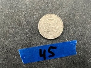 1964D KENNEDY HALF DOLLAR 90% SILVER