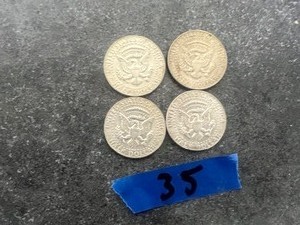 4) 1969 KENNEDY HALF DOLLARS 40% SILVER