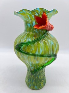 lot 29 image: Studio Art Glass Vase - Cased Splatter Glass with Applied Glass Flower