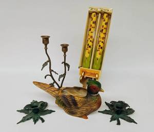 lot 133 image: Mid Century Floral Candle Holders, PARMA Duck and Corn on the Cob Candles
