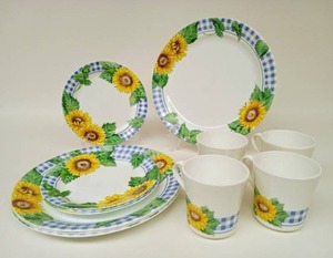lot 154 image: CORELLE Sunsations Dinnerware - 12PC