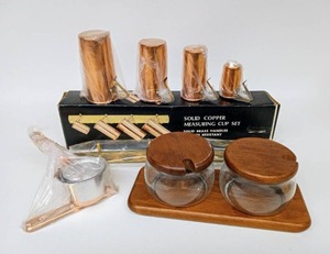 lot 159 image: Vintage Copper Measuring Cup Set NOS & Mid Century Wood Condiment Holder
