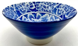 lot 47 image: Vintage Porcelain Japan Rice Bowls
