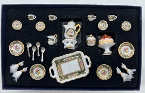lot 87 image: Vintage Dollhouse Miniature - REUTER - NOS - Coffee China Set