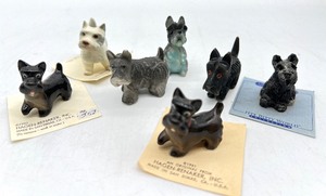 lot 218 image: Vintage Variety of Carded Scottie Dogs including Itty Bitty World