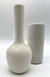 lot 228 image: Vintage MCM HAEGAR Bud Vase and Artisan Pottery Vase