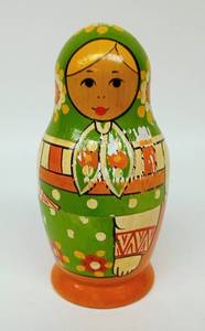lot 185 image: Vintage Hand-Painted MATRYOSHKA Russian Nesting Doll
