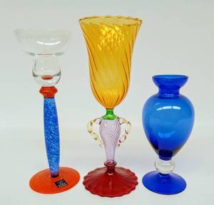 lot 258 image: Trio of Vintage Art Glass Vessels Including MARCAUREL Goblet