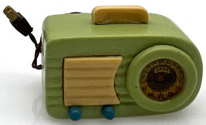 lot 323 image: Vintage Artisan Dollhouse Miniature - MCM Radio and Art Deco Vase marked MADE IN FRANCE
