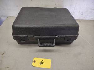 lot 6 image: Platt 707 Travel Case, 18x13x7, Pre...