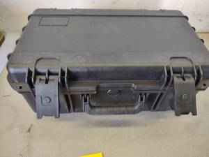 lot 10 image: SKB Travel Case, 20.25x11.25x14, Wa...