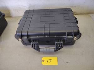 lot 17 image: Travel Case, 18x12.75x6, Water Tigh...