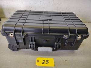 lot 23 image: Rolling Travel Case, 20.25x11.25x7,...