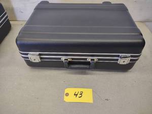lot 43 image: SKB 9P2014-01BE Travel Case, 20X14....