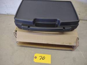 lot 70 image: Hengtime Model HT015 Travel Case, 1...