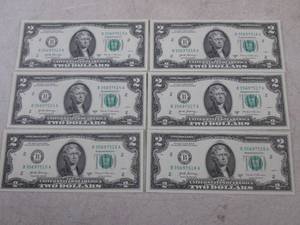 lot 89 image: (CNTR) 6 Uncirculated Consecutive Serial Number $2.00 Bills