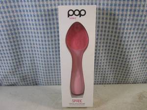 lot 121 image: (CS) Pop Sonic Spade Personal Massager