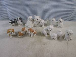 lot 167 image: (CSB) Assorted Puppy and Kittens Figures