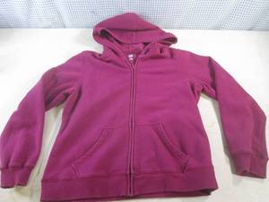 lot 194 image: (F-0) SJB Active Hoodie Size Petite Med