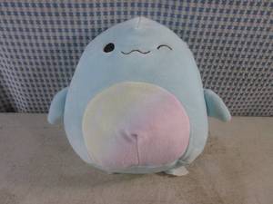 lot 205 image: (CSB) Squishmallows 7 12 Basmina The Whale Plush Pillow
