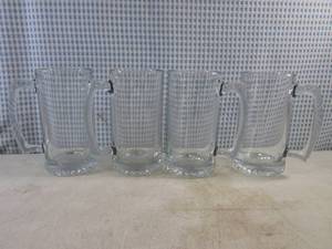 lot 215 image: (BSB) 4 Large Thick Heavy Glass Mugs - 7 Tall