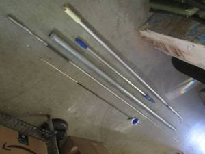 lot 262 image: (EW7) 2 Extension Pole Handles, Long Whip Antenna, Pipe and Blue Reflective Marker