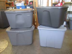 lot 264 image: (EC1) 4 Totes with Lids...