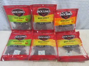 lot 340 image: (B-2) 6 Bags of Jack Links Past Date