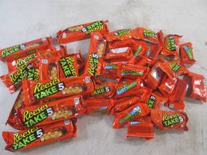 lot 355 image: (B-2) Assorted Reeses Past Date...