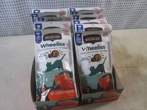 lot 360 image: (C-3) 12 Pouches Wheelies Salmon Crunchy & Smooth Cat Treats Best by Feb 2024
